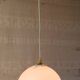 Suspension globe opaline blanche - mid. XXeme