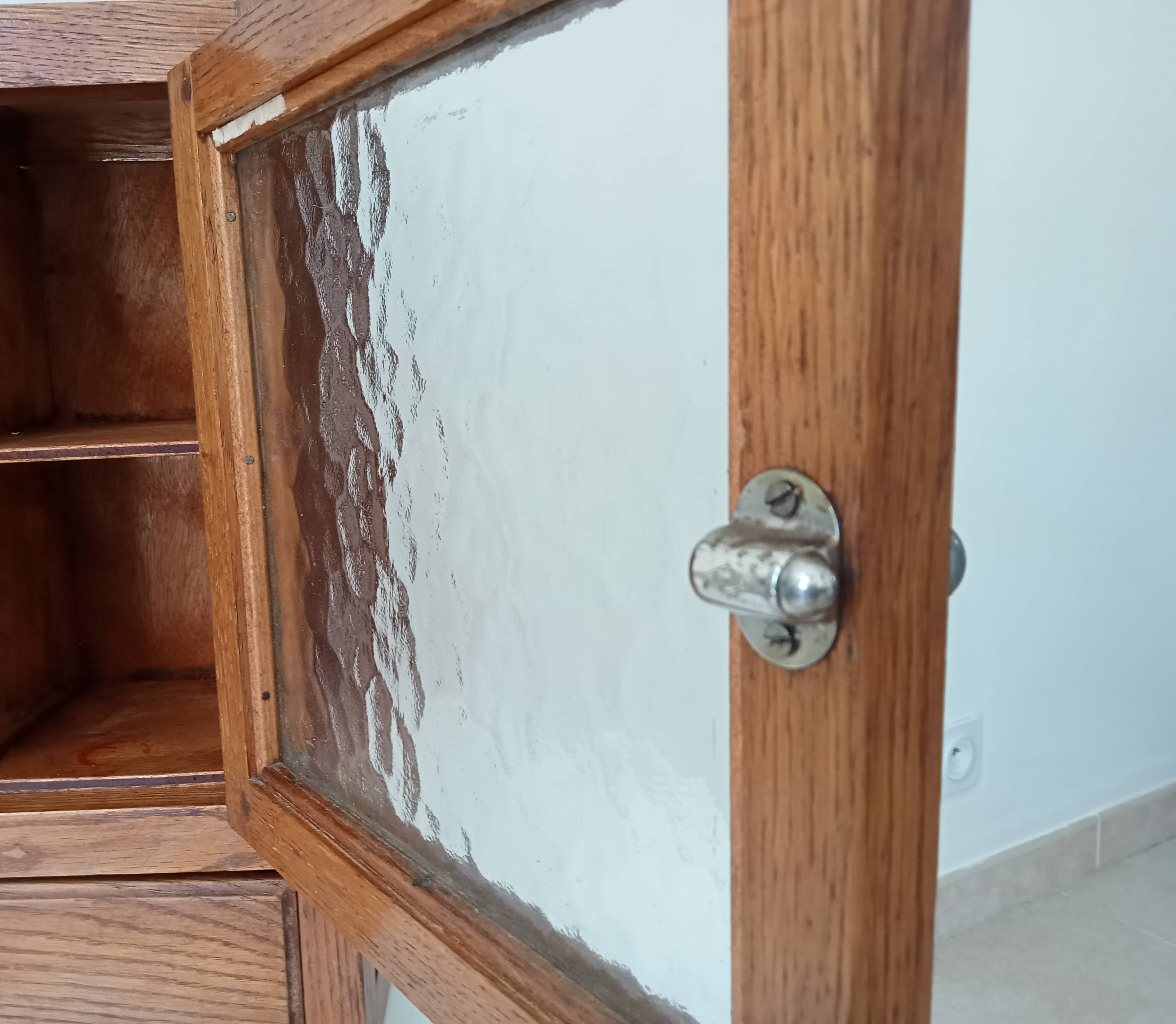 Vintage solid oak medicine cabinet