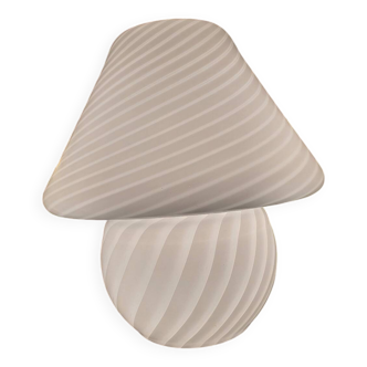 Grande lampe de table champignon en verre de Murano tourbillonné | Vetri di Murano authentique verre artisanal années 1970 | Lampe de chevet blanche | Rétro MCM