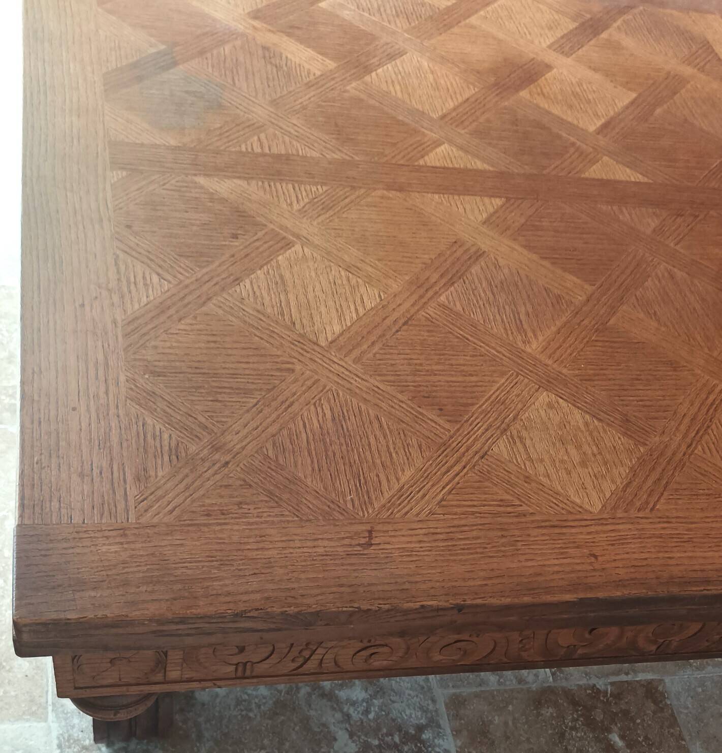 Rocaille table in carved solid oak