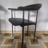 P40 fasem chairs by giancarlo vegni & gianfranco gualtierotti