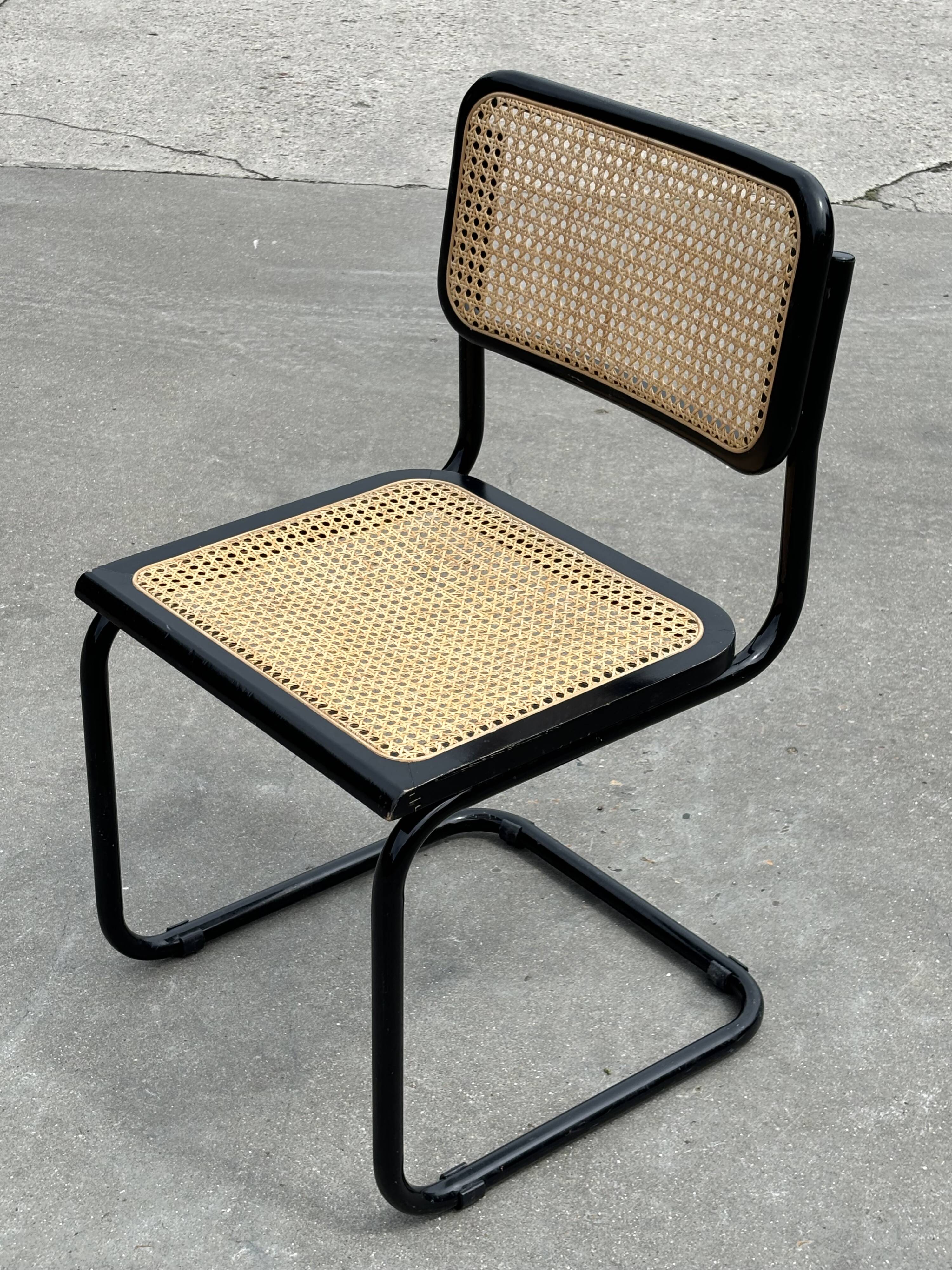 Vintage Cesca design chair b32 model in black