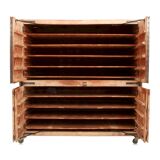 Closet for lifting of the ancient bread France