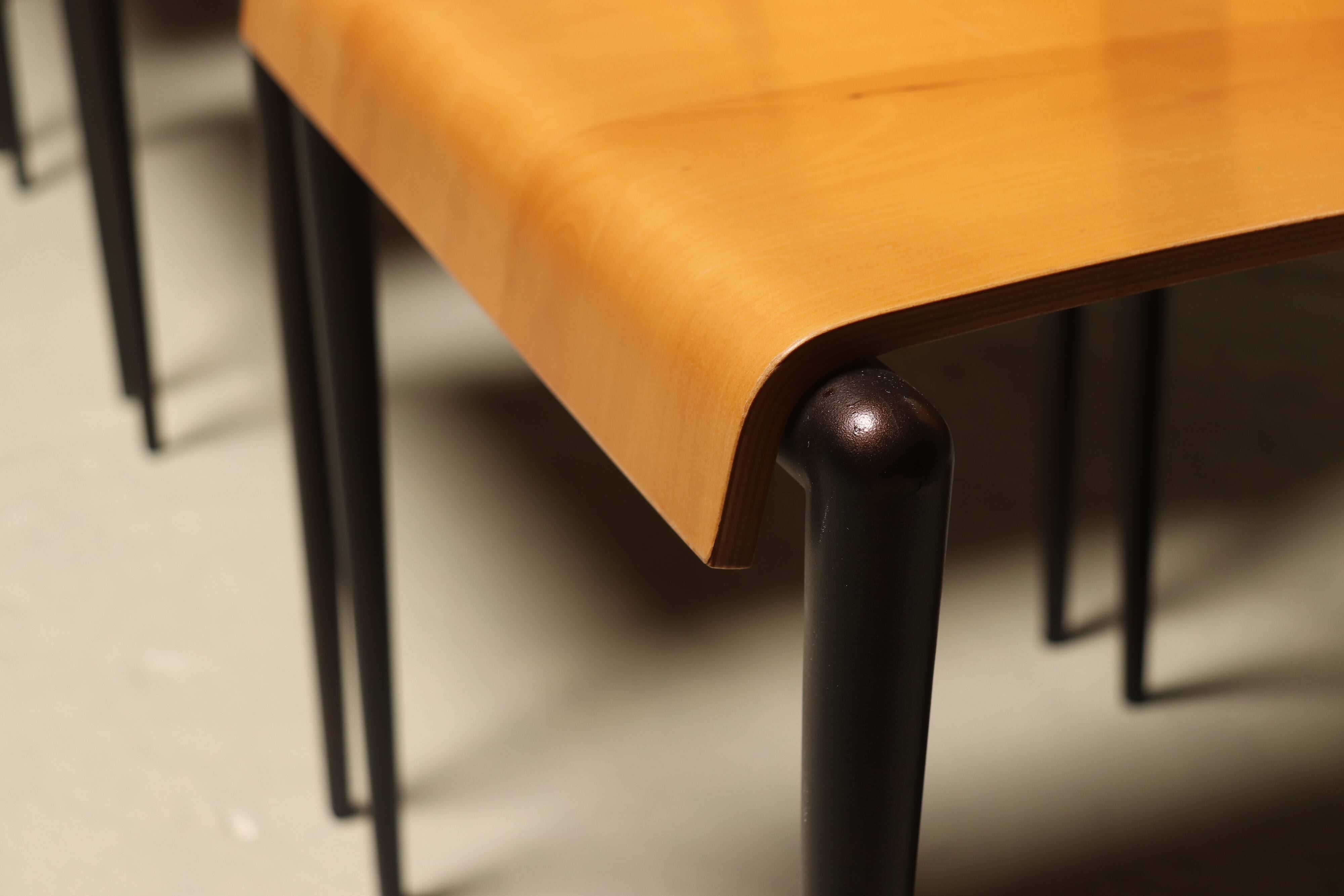 Set of 6 Post Modern Dining Chairs by Cidue Italy 1990s