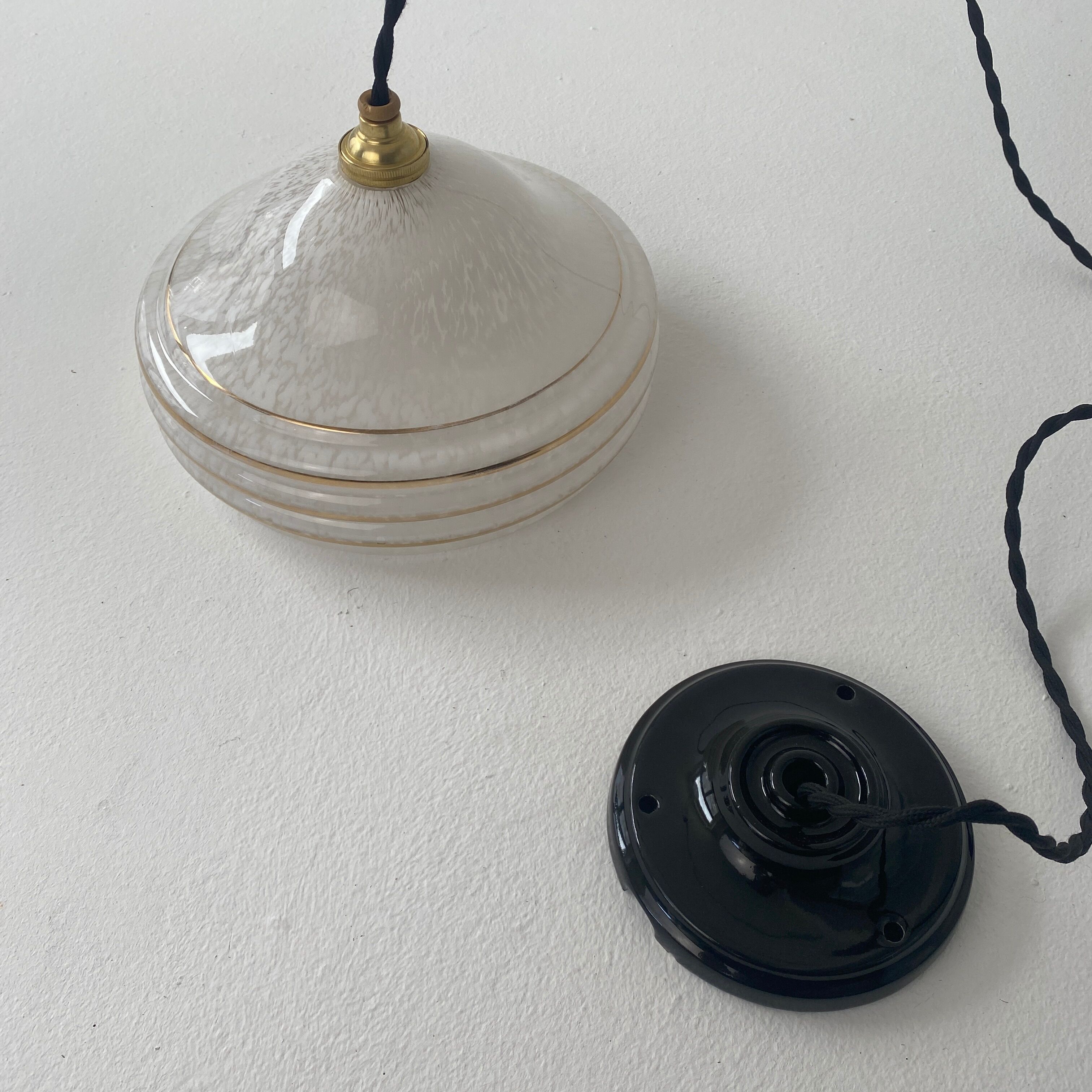 Lot 3 old glass suspensions from vintage clichy