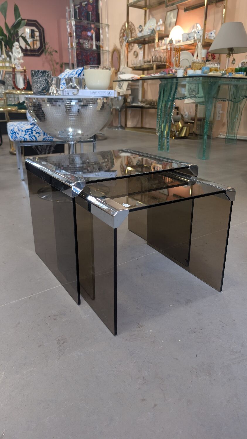 Nest tables Gallotti and Radice