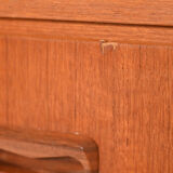 Vintage chest of drawers