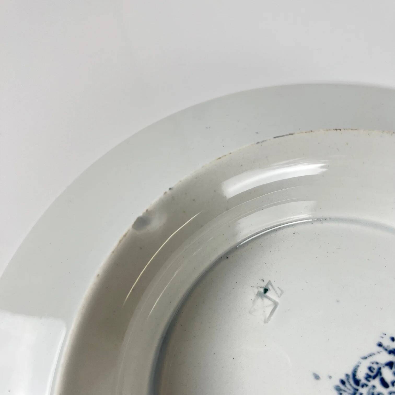 KG Luneville "Luculus" pedestal plate, late 19th-early 20th century