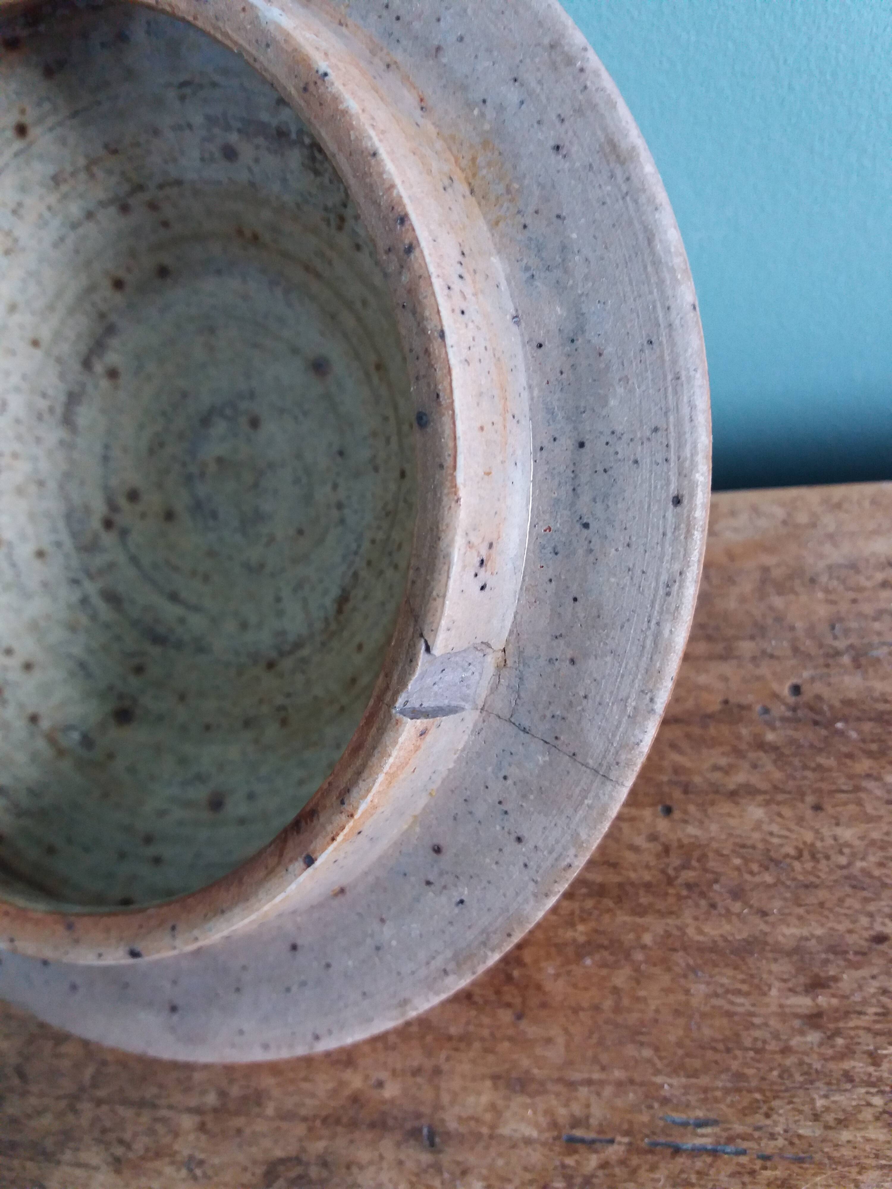 Covered sugar bowl in Puisaye stoneware signed Jean-Pierre Prud'homme