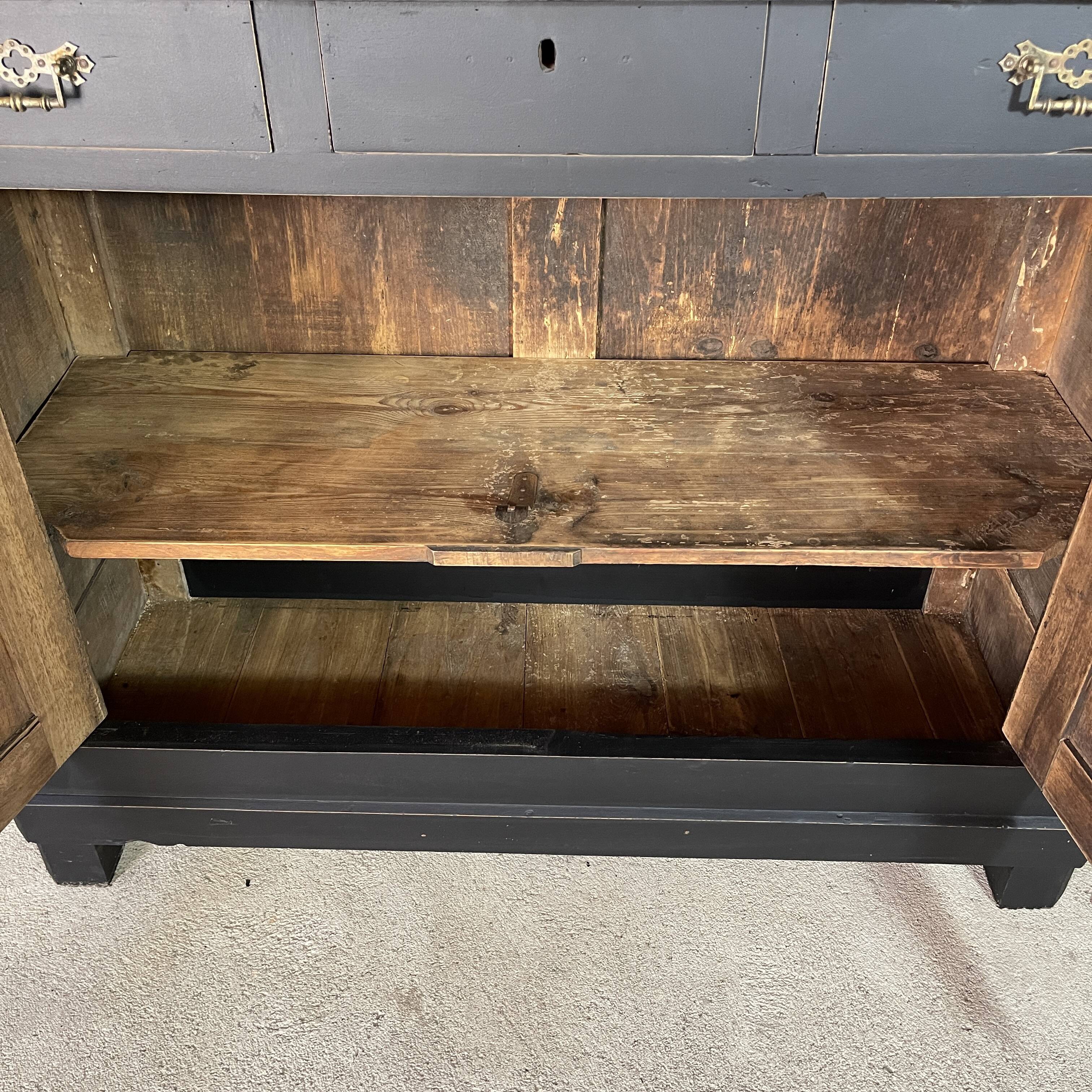 Vaisselier early XX th black patina