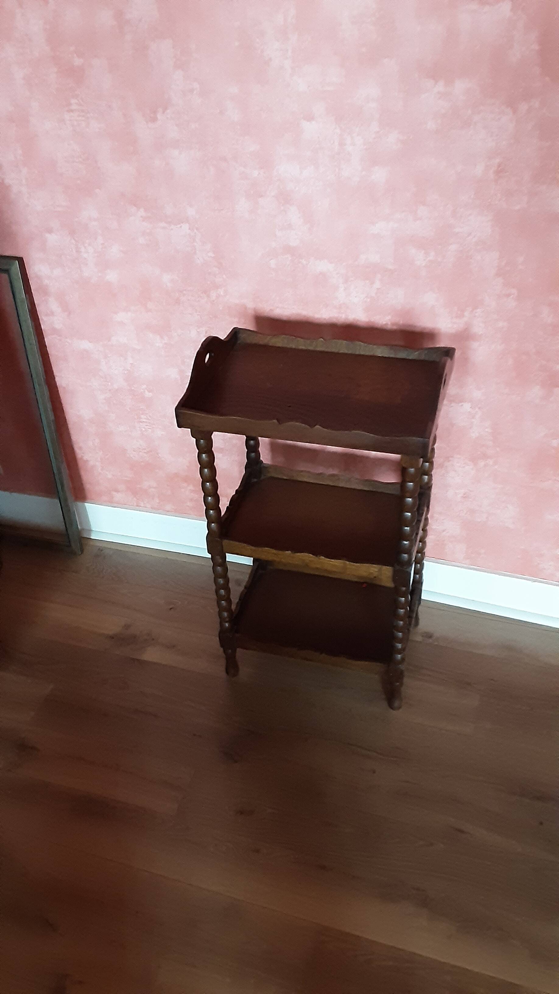 Petit meuble ancien 3 niveaux en bois