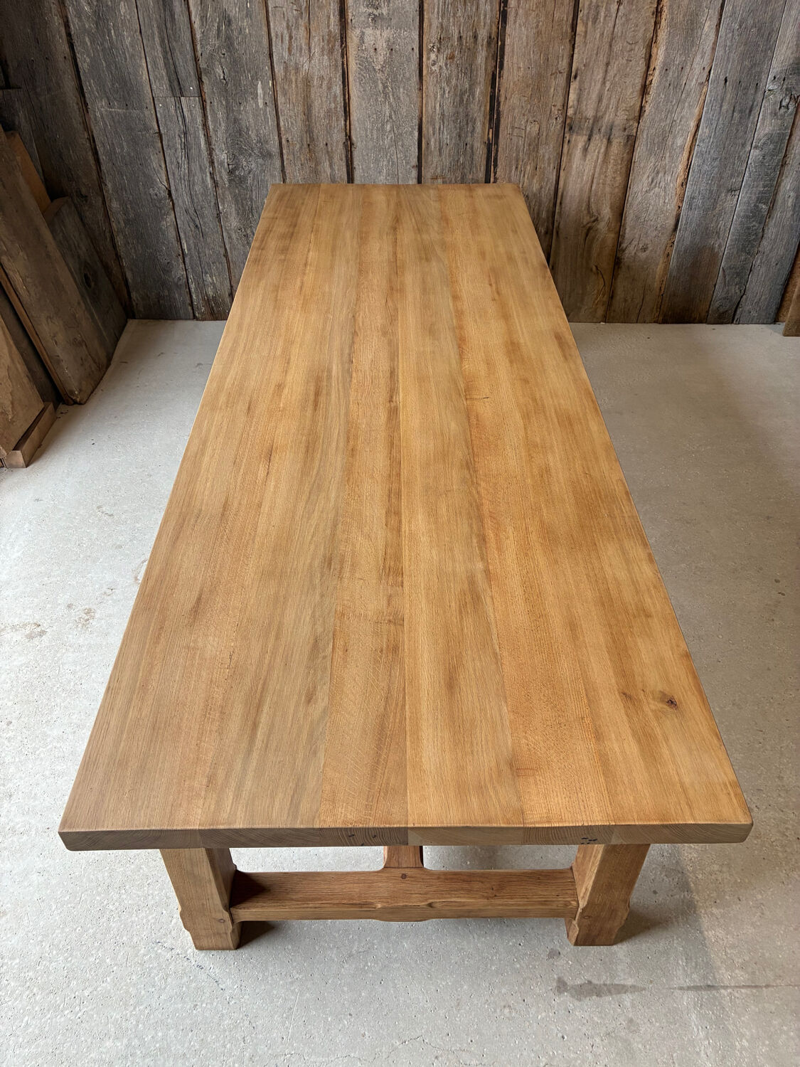 XXL farmhouse table in solid oak