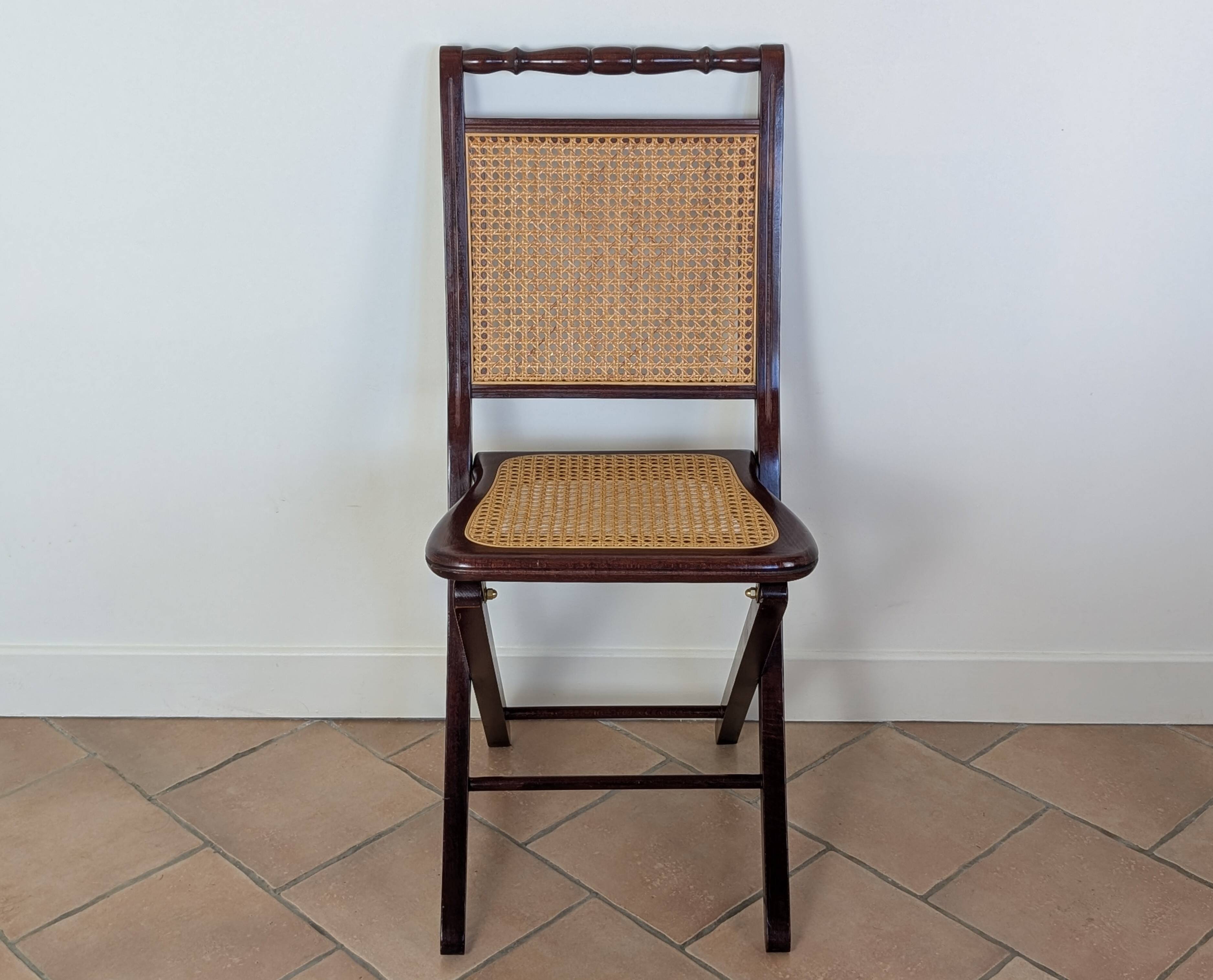 Set of 5 caned chairs
