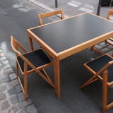 Dining table set and 4 chairs 80s
