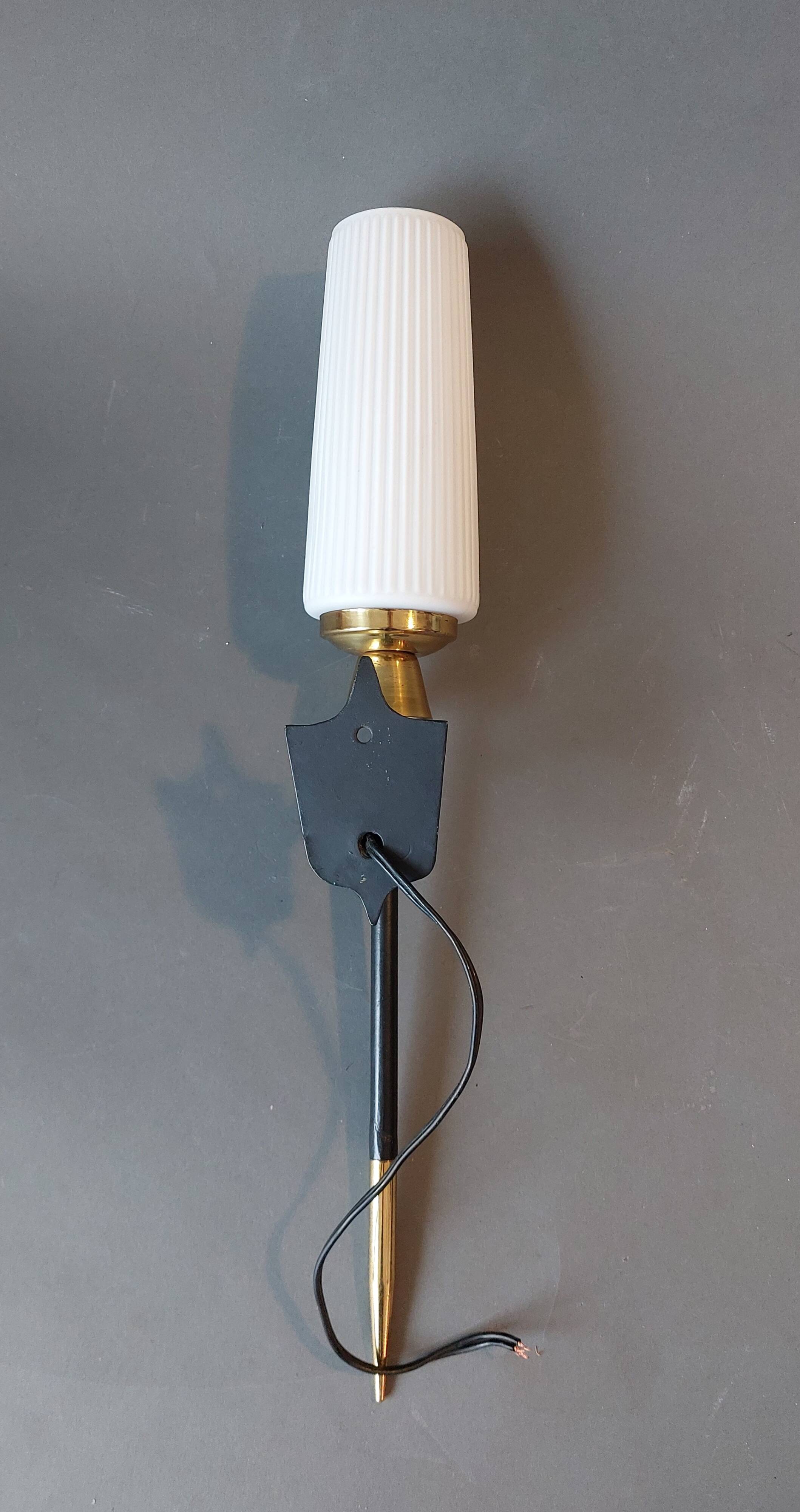 Large 1960 torchiere wall light in black metal, gilded brass and vintage white opaline.