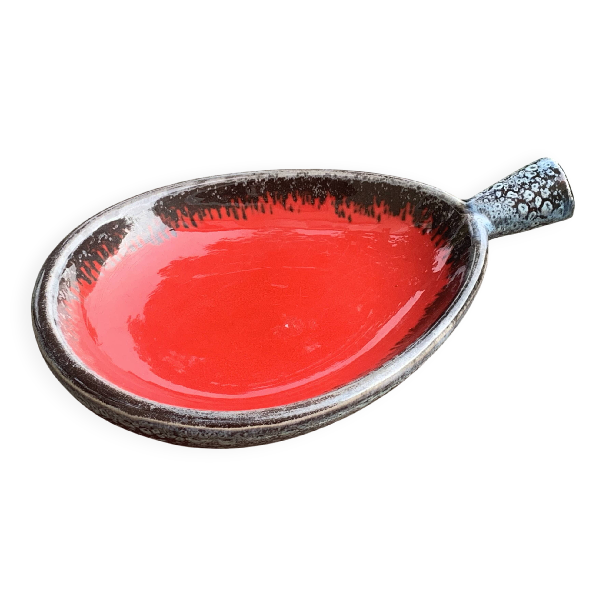 Coupelle en céramique vintage, de couleur rouge, forme originale et design