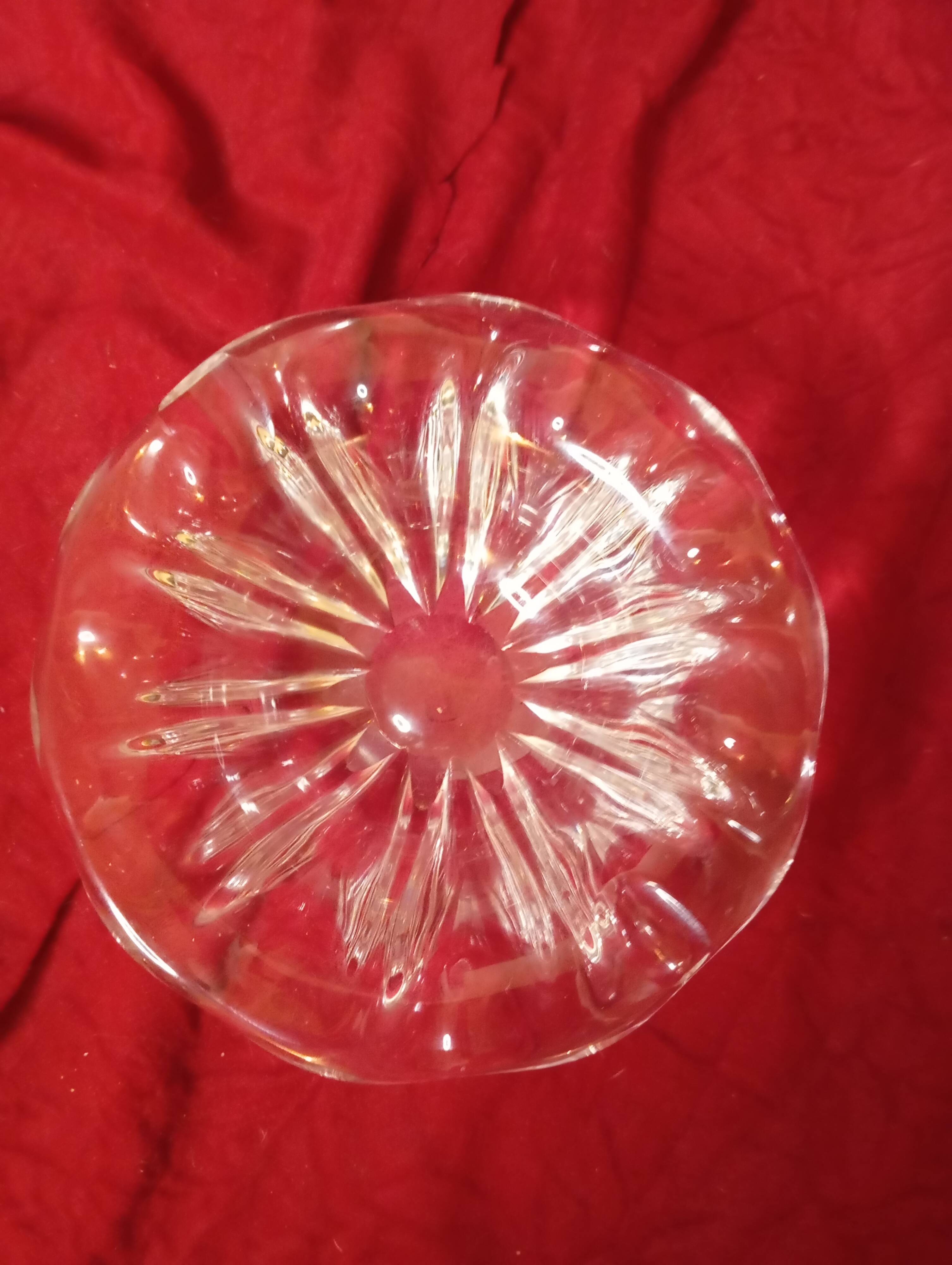 Crystal ashtray / pocket emptying tray / val st lambert sign