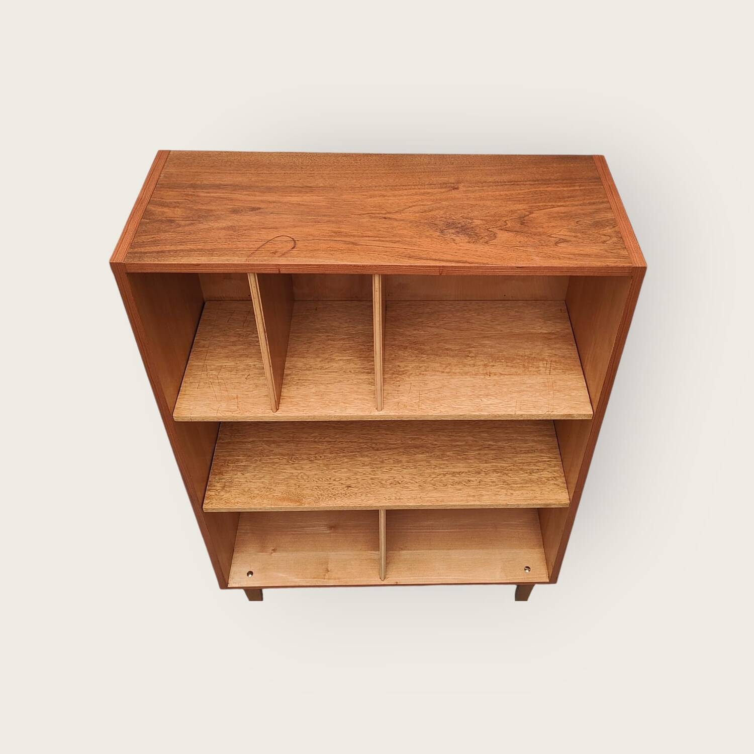 Armoire pour tourne-disque du milieu du siècle