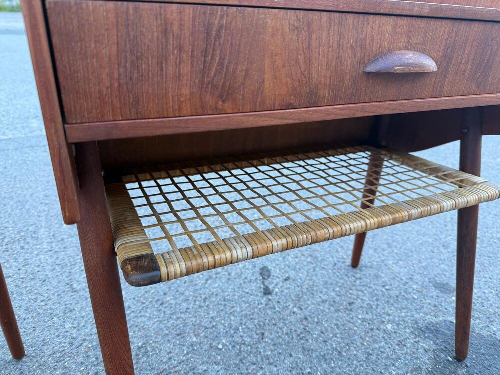 Modernist Danish teak bedside tables with rattan shelves, set of 2