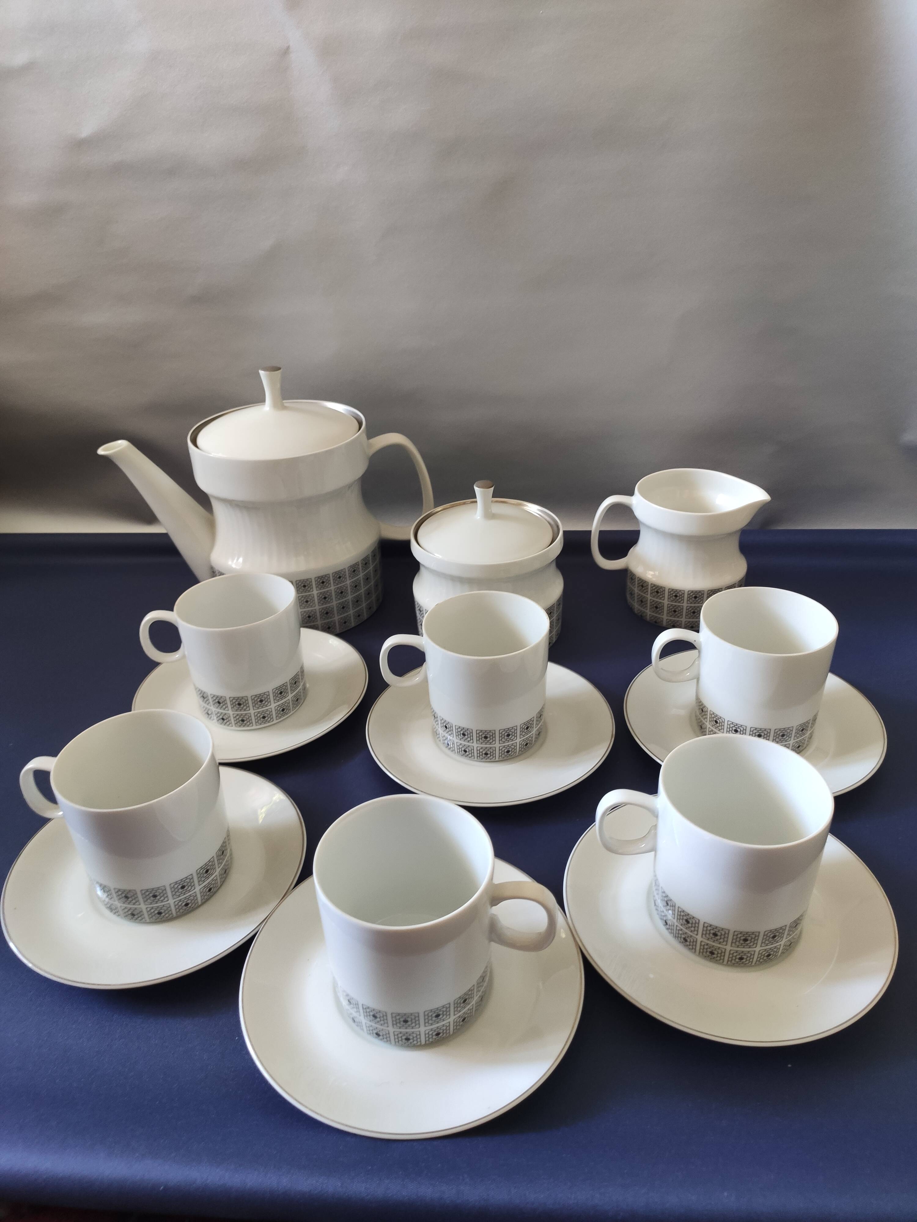 Vintage tea service, Nefertiti,