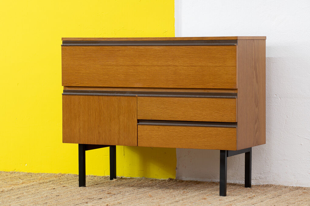 Vintage Scandinavian Chest of Drawers – 100 cm