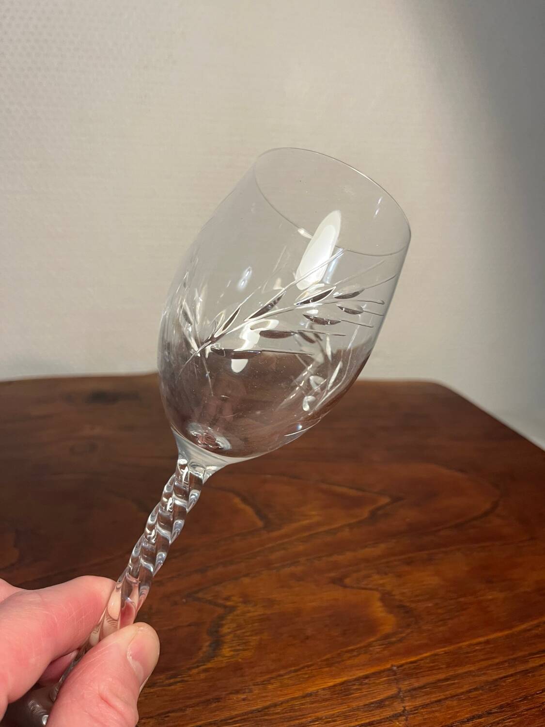 6 crystal wine and water stemmed glasses Fleury model