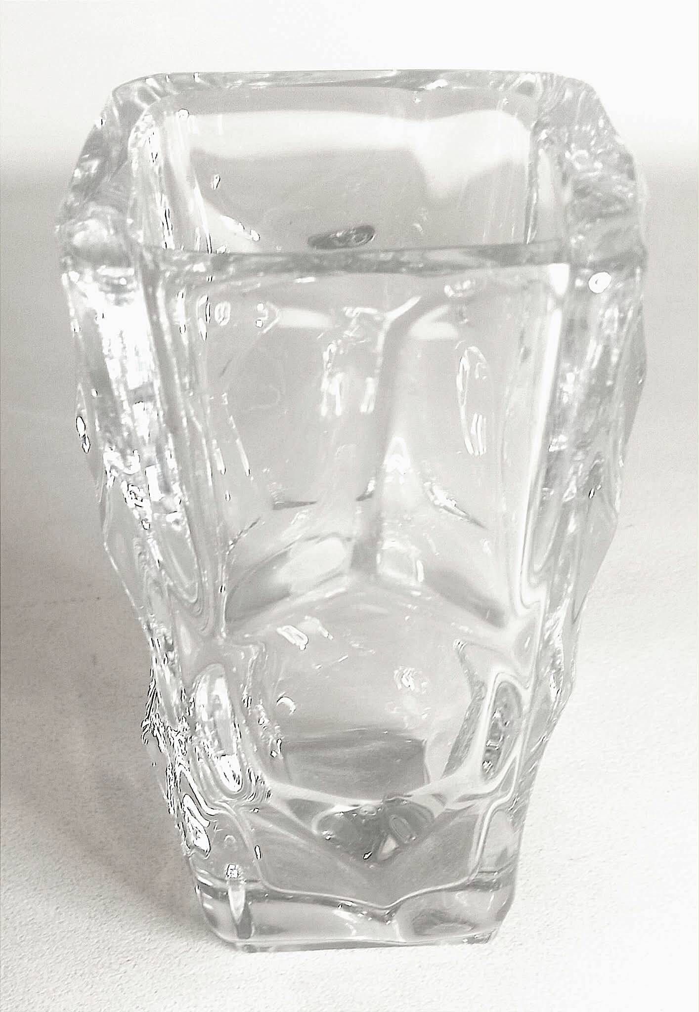 Crystal vase from Vannes, 1950s, height 21 cm.