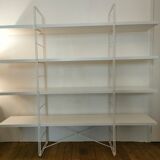 Enetri shelf by Niels Gammelgaard