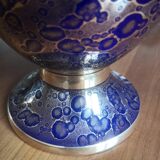 Vase in Sèvres porcelain.
