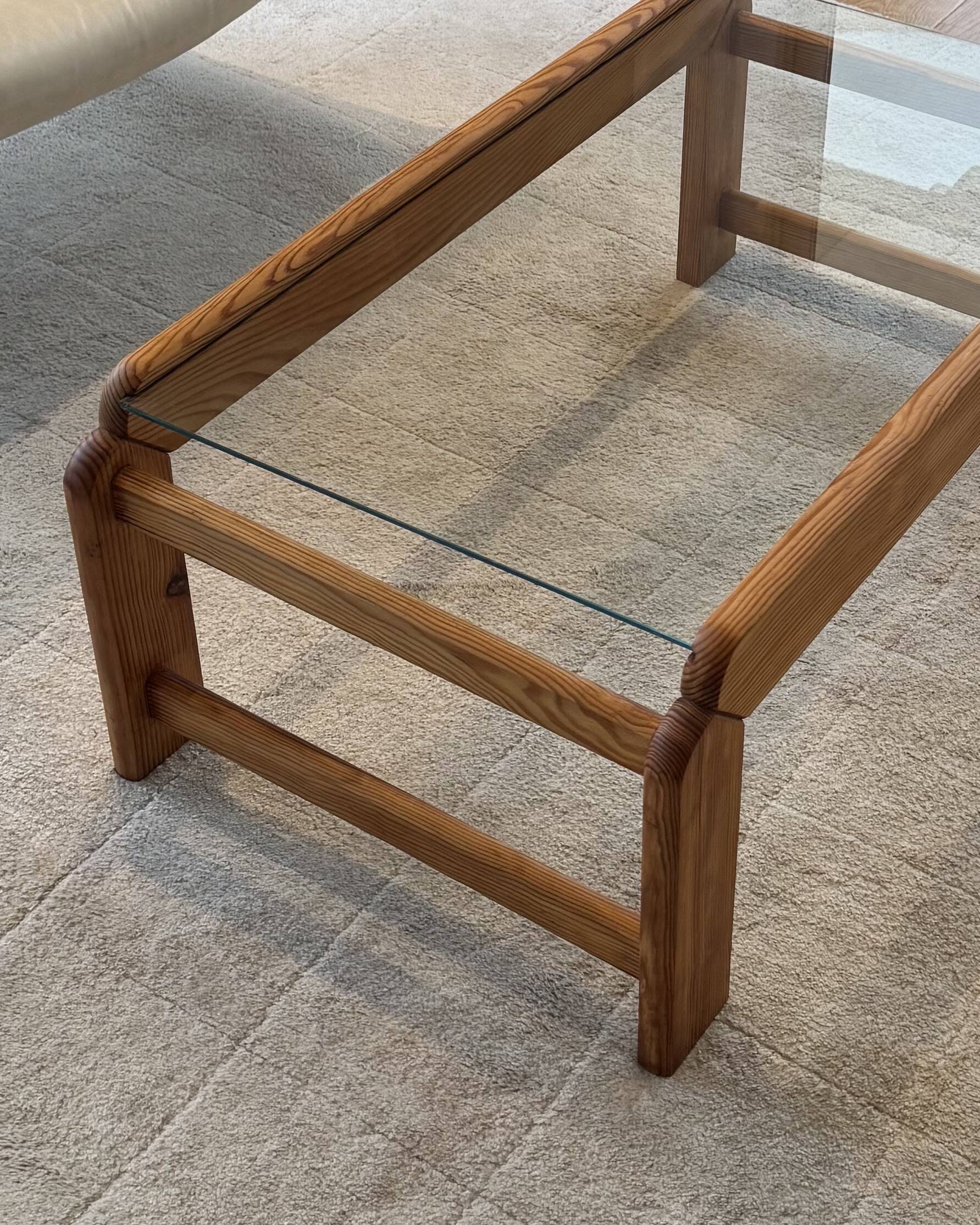 TRAVERSE - Coffee table in glass and wood