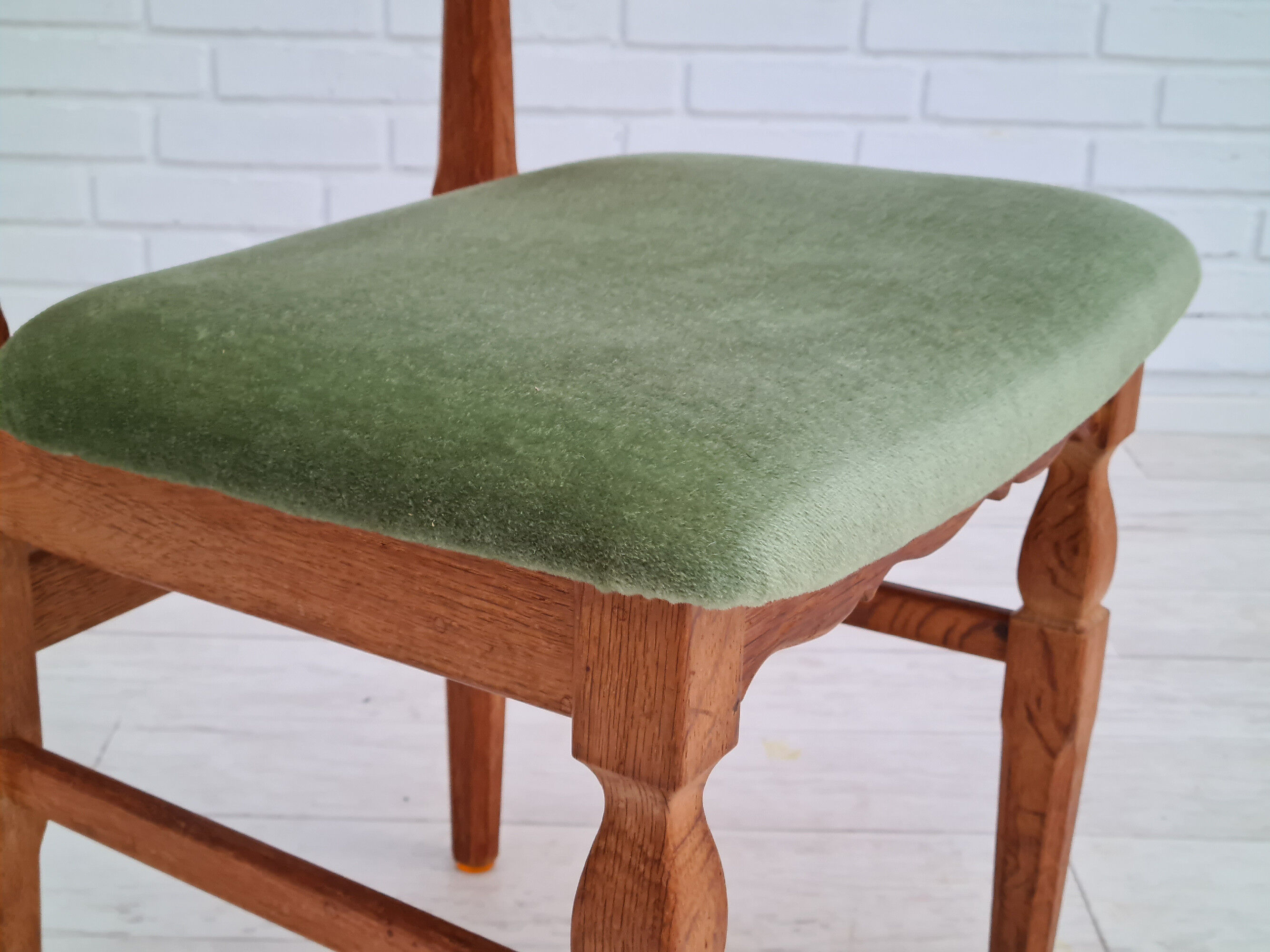 Danish design by Henning Kjærnulf, set of dining chairs, solid oak 70