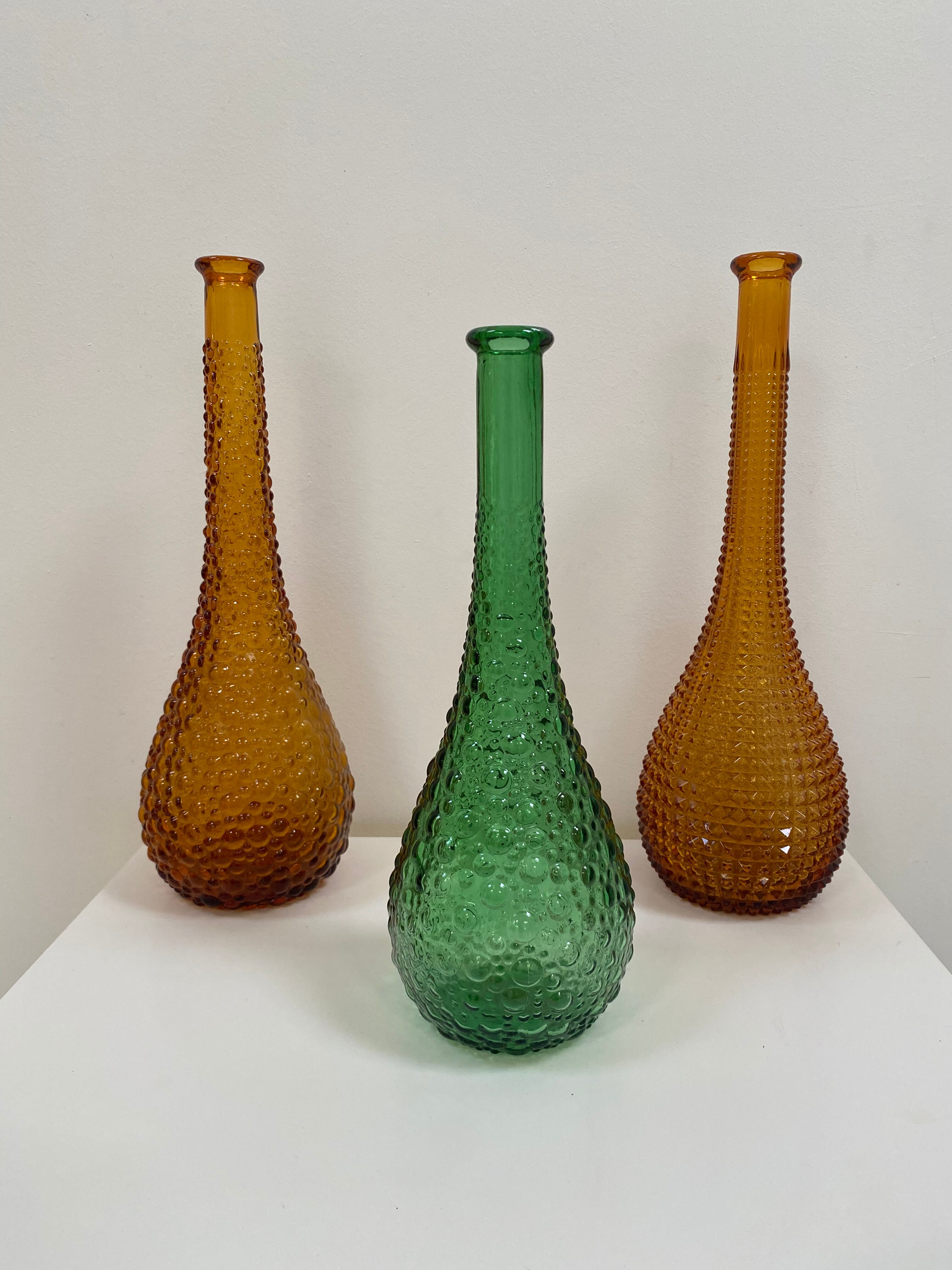 Empoli carafe with bubbled glass
