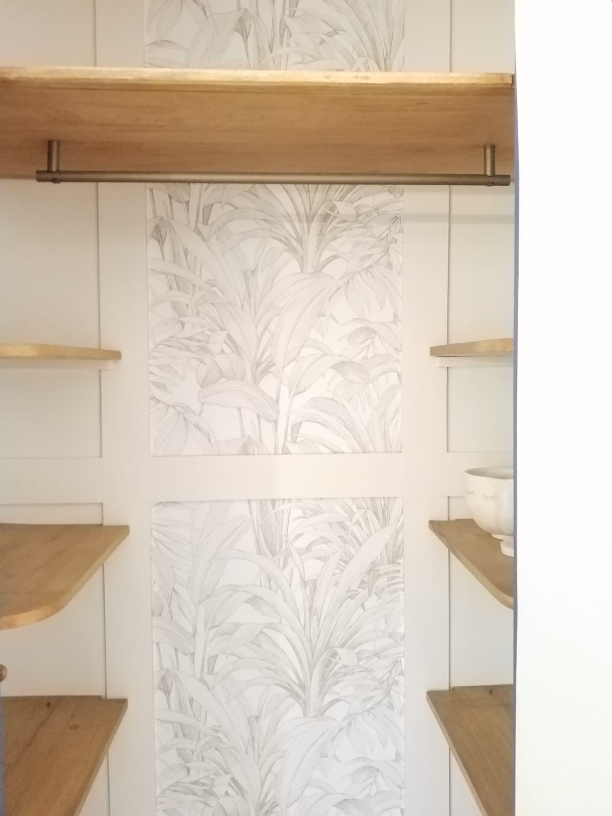 Armoire parisienne