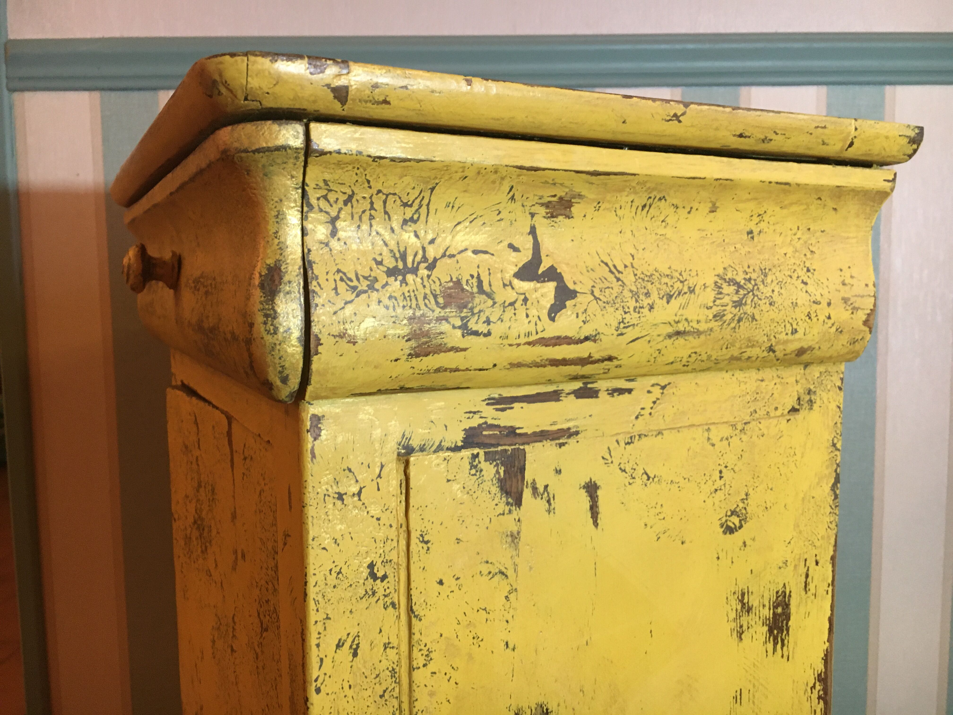 Sun accent furniture