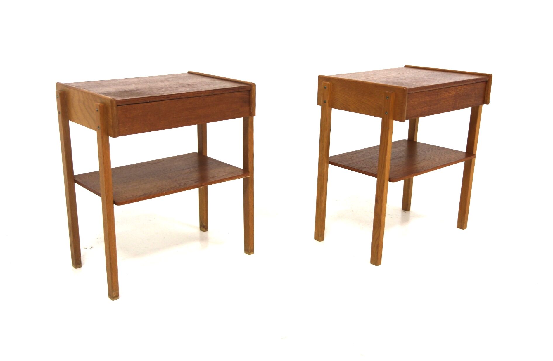 Set de 2 tables de chevets scandinave en teck, Suède, 1960