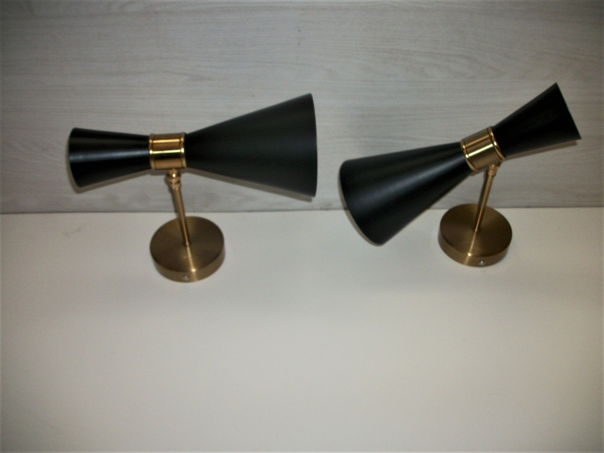 Pair of Italian wall sconces