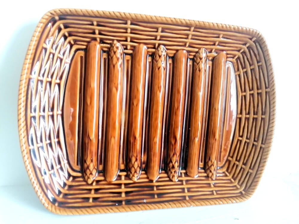 Asparagus dish saartine Sarreguemines, 1960