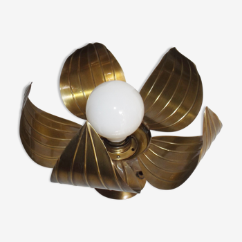 Wall lamp in the shape of golden brass lotus, Maison FlorArt, circa 1960