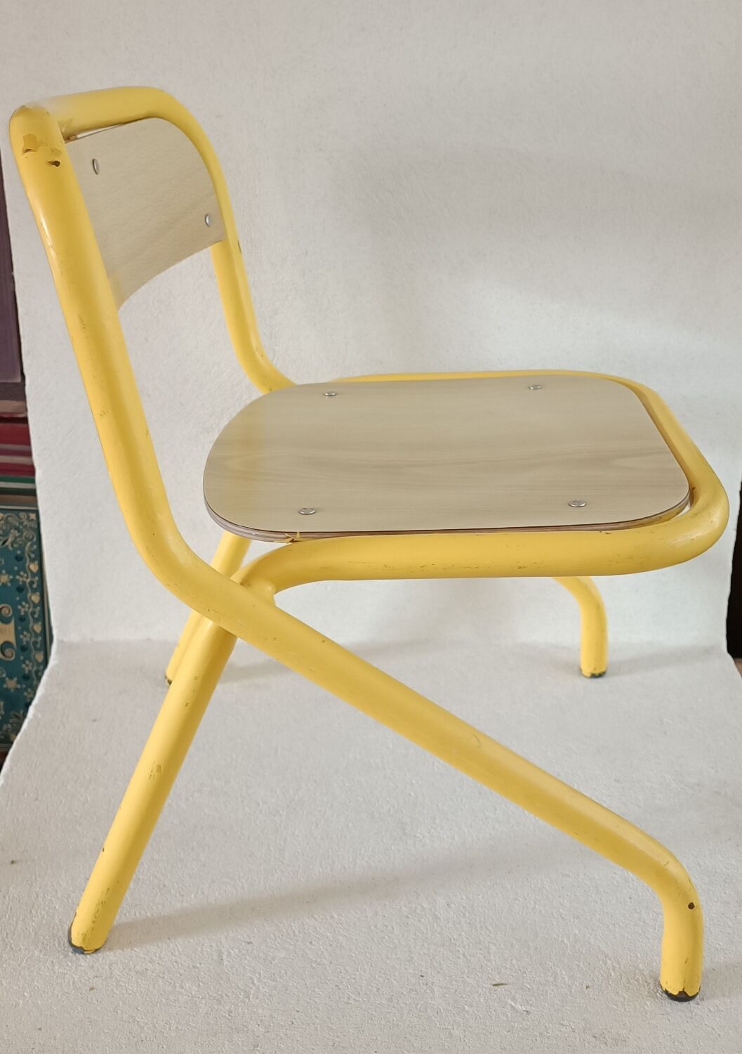 Chaise vintage pour enfant