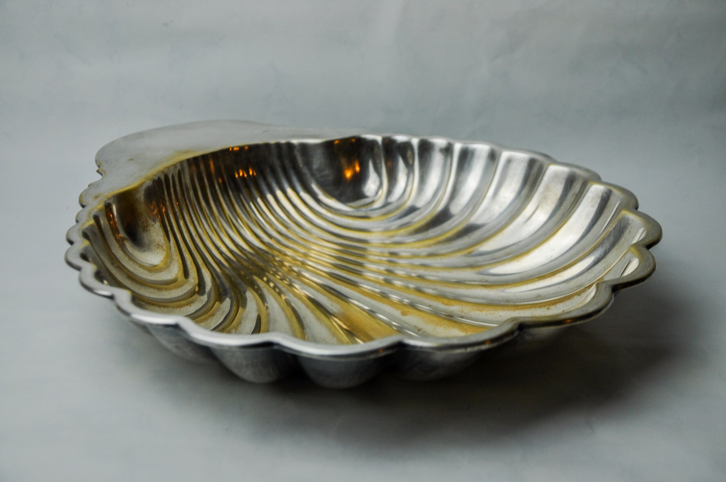 Vide pouch shell, brass, silver plated, Spain, 1970