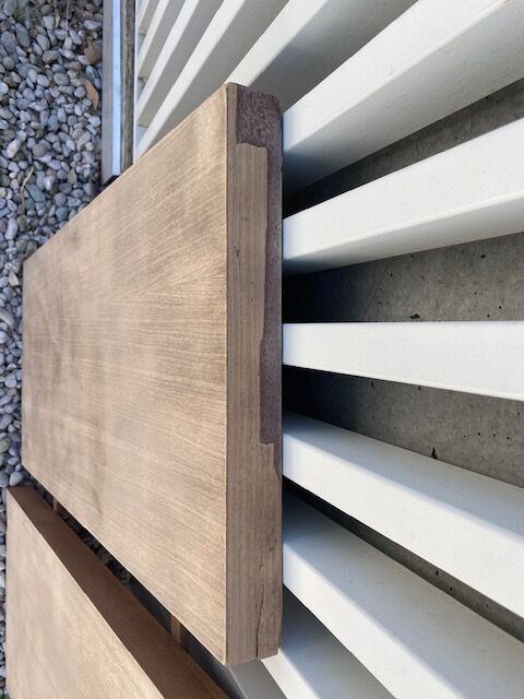 Stripped farmhouse table extensions to 255 cm