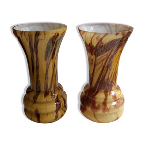paire de vases en verre marbré des années 1940