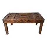 Table basse savoyarde art populaire