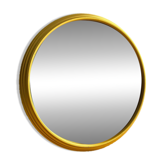 Vintage round gold mirror