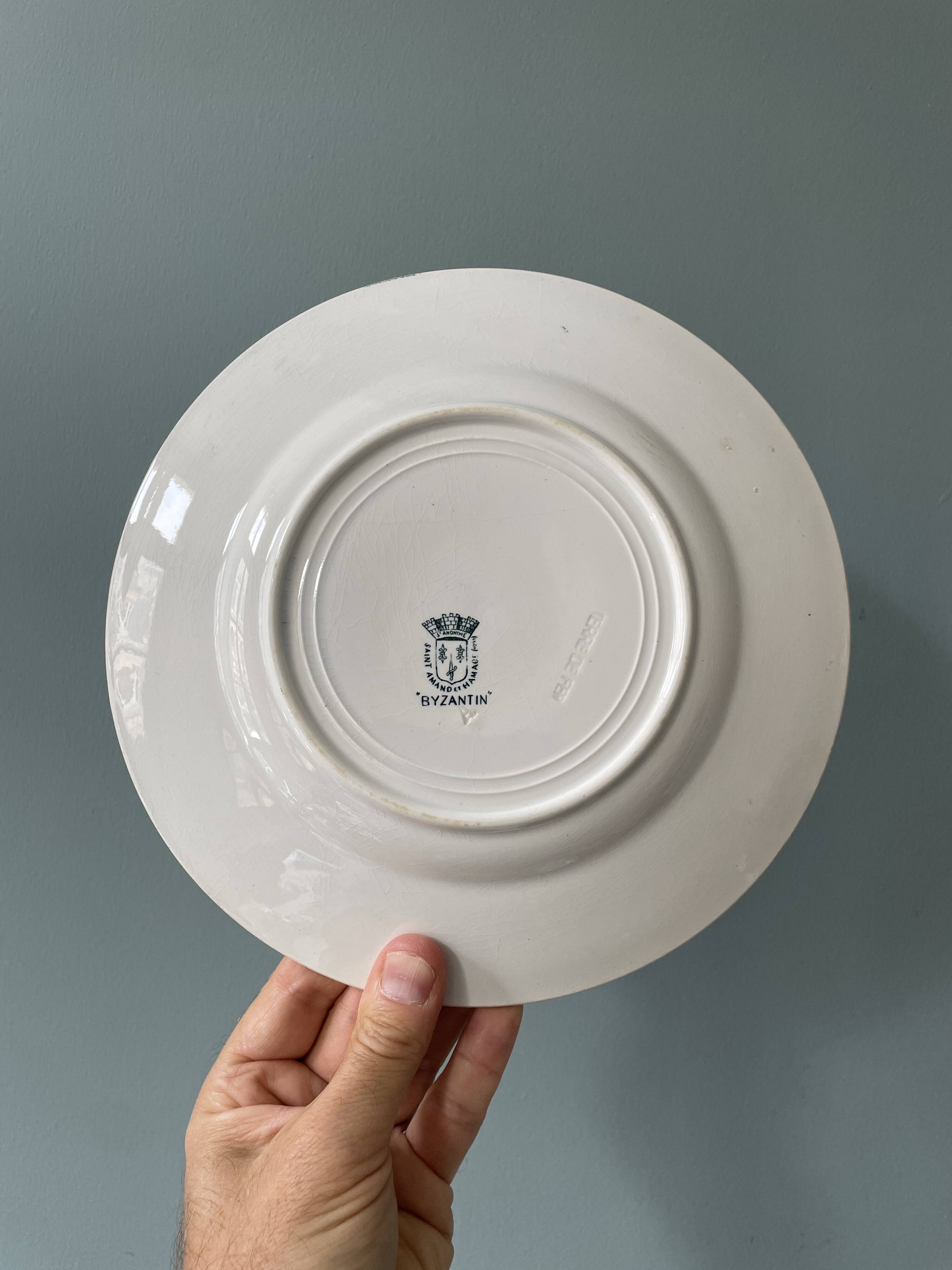 Set of 7 flat plates Terre de Fer St Amand and Hamage “Byzantine”