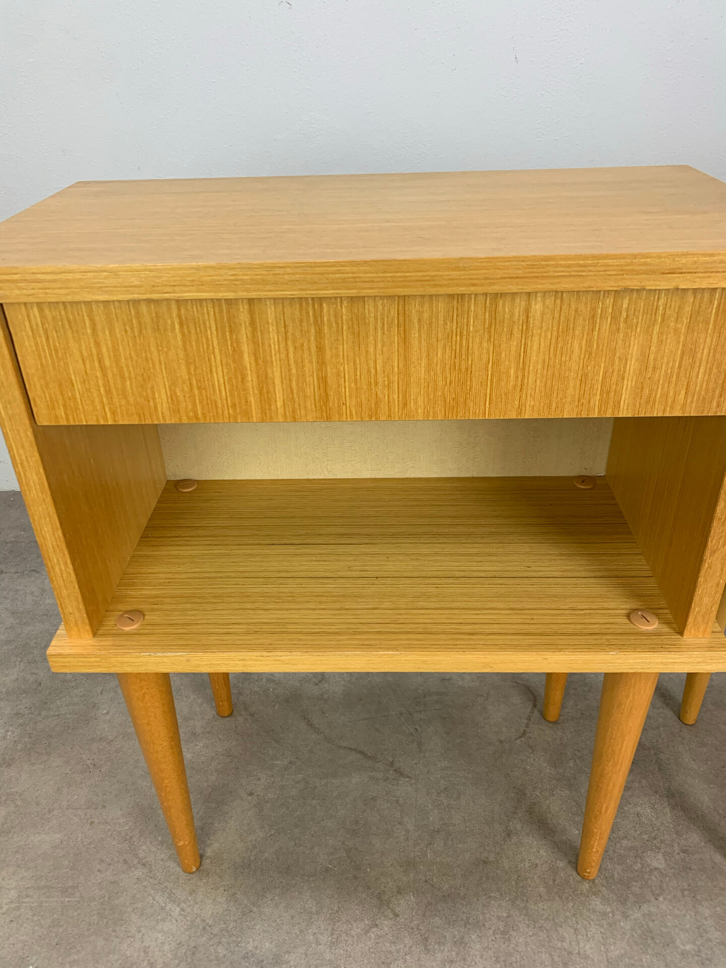 Paire de tables de chevet vintage années 60, bois blond