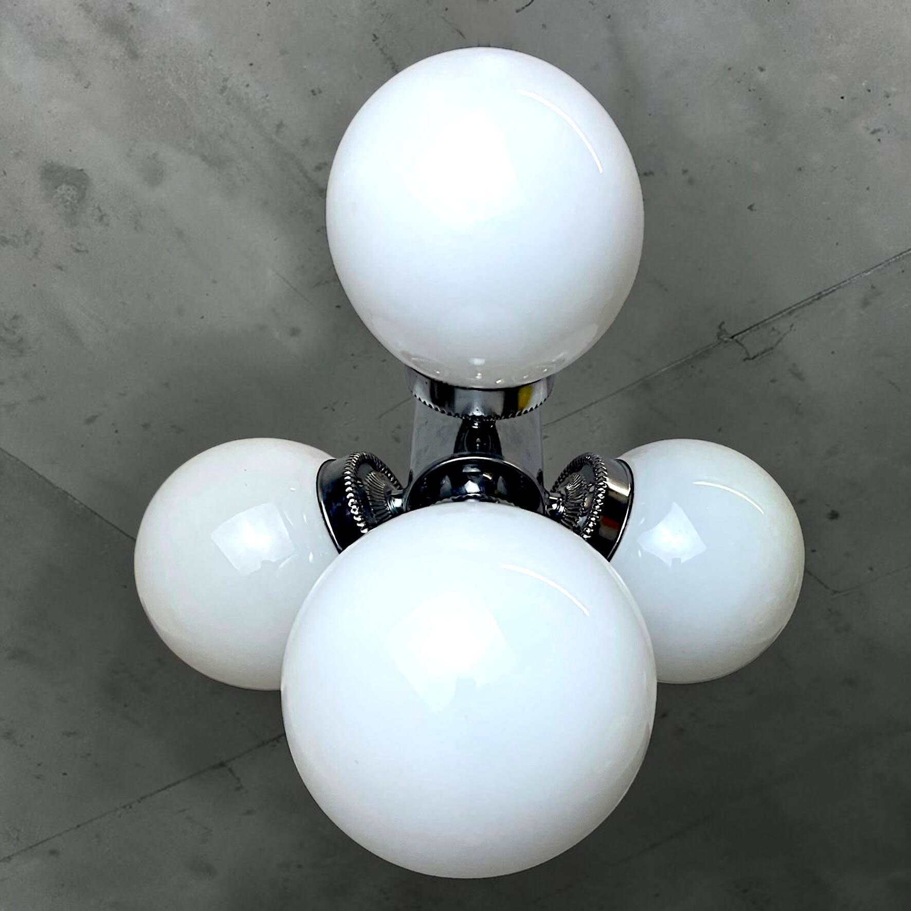 Chandelier atomique à 4 lumières de l'ère spatiale