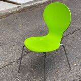 Fluorescent green Scandinavian chair in curved wood and steel