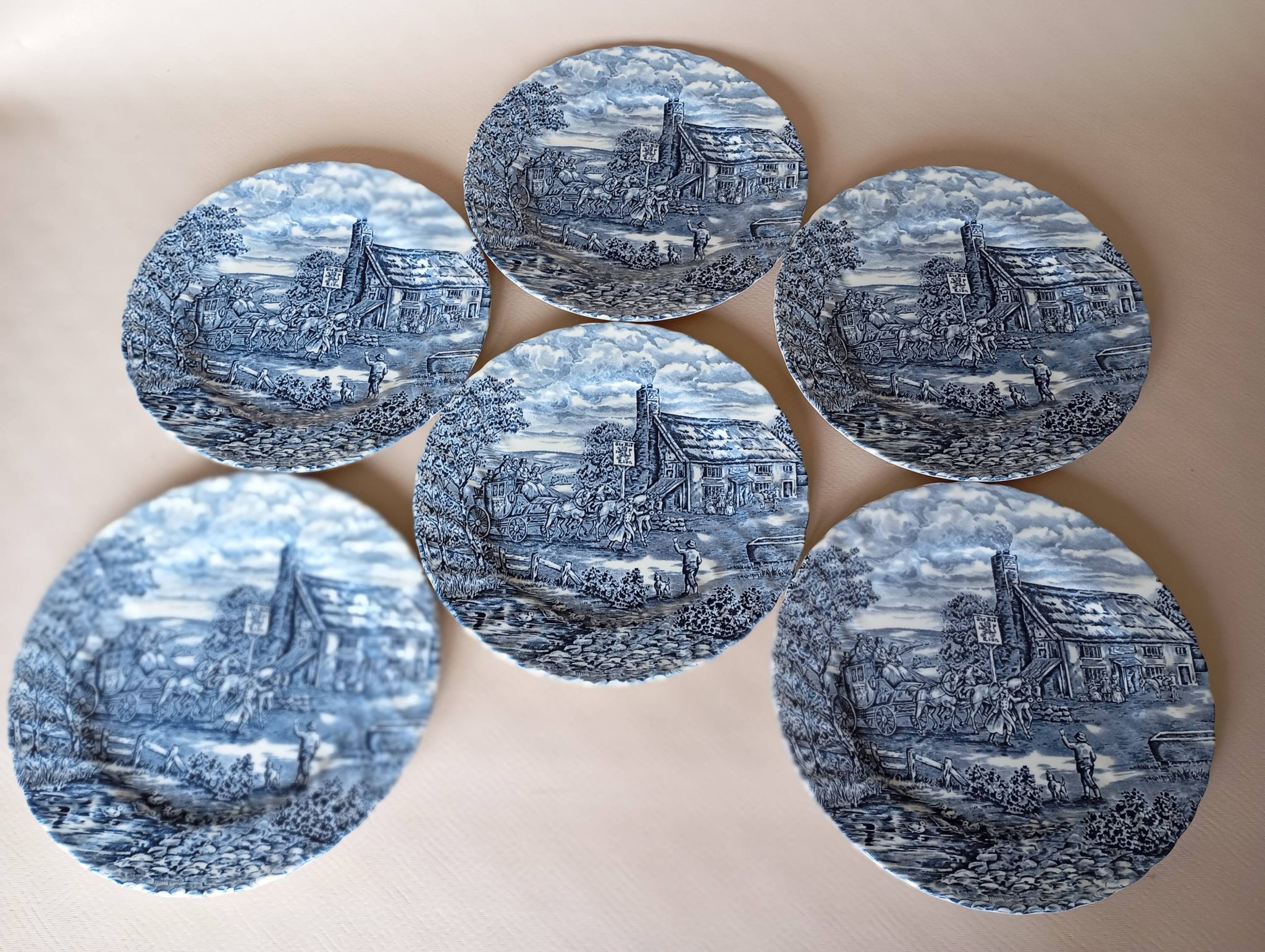 6 English flat plates Bursley "The Posthouse"