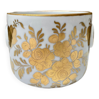 Golden flowers cup